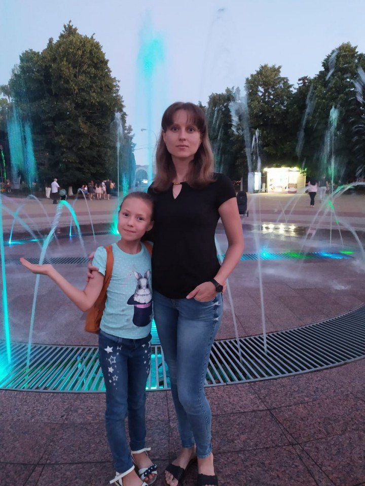 Ученица 3 Б класса Герасимова Евгения и ее мама Ирина