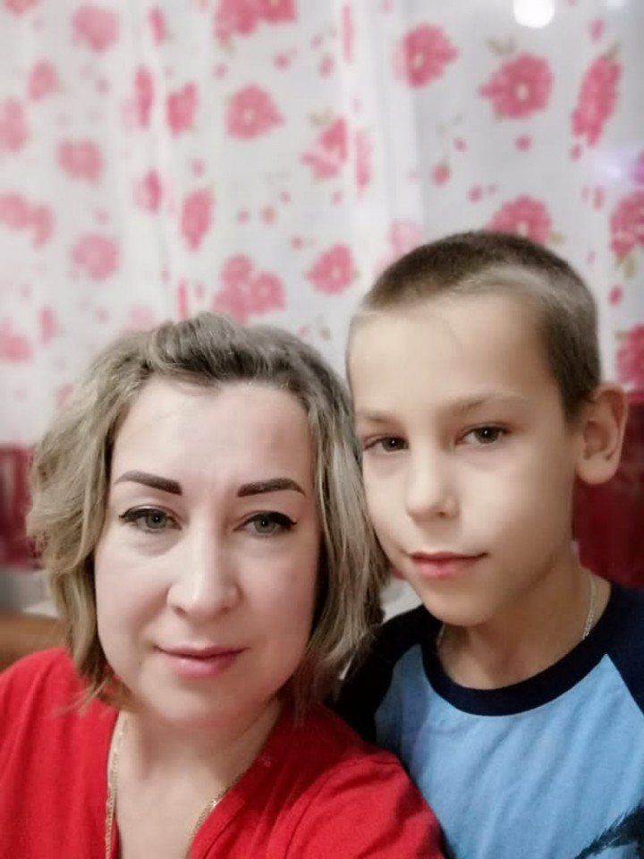 Ученик 3 Б класса Шумилов Егор и его мама Юлия